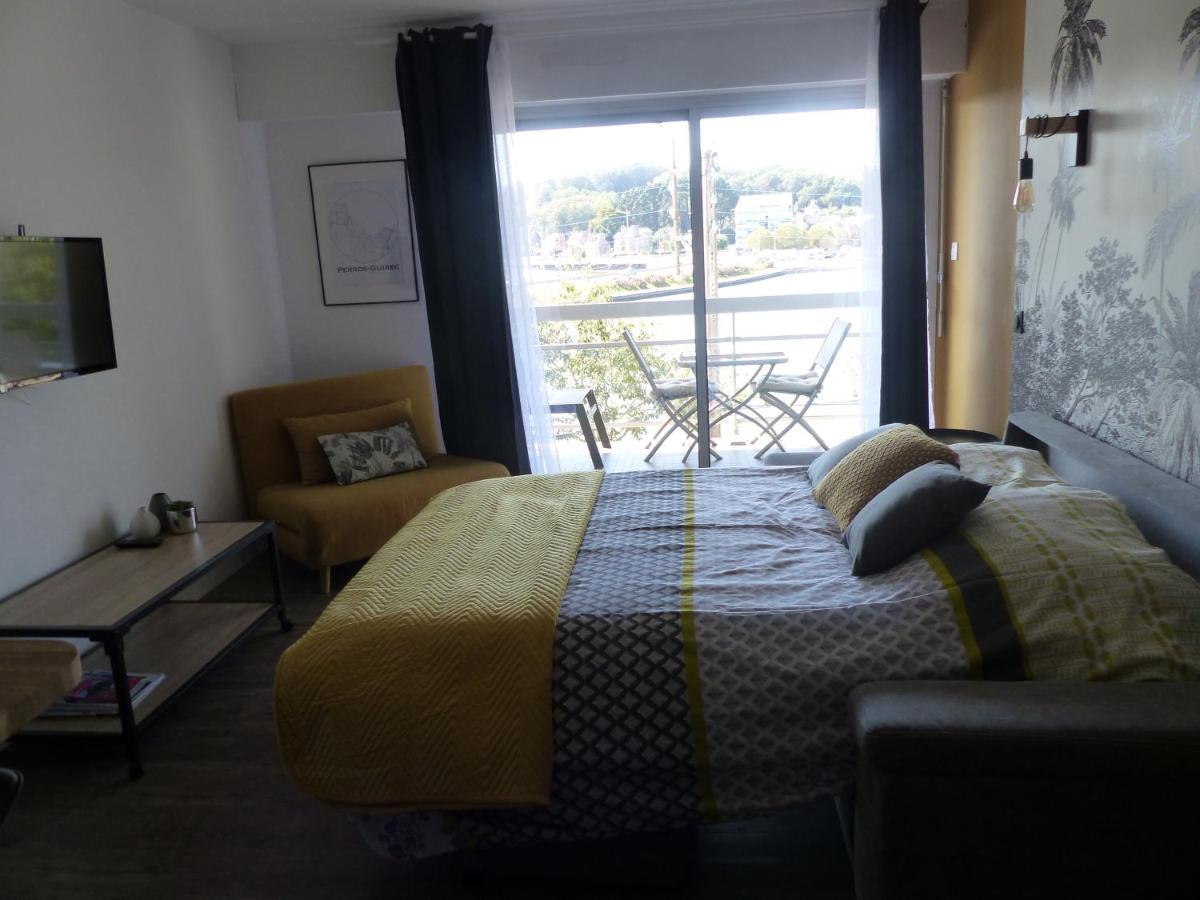 Appartement Expose Plein Sud Vu Sur Le Port De Plaisance *